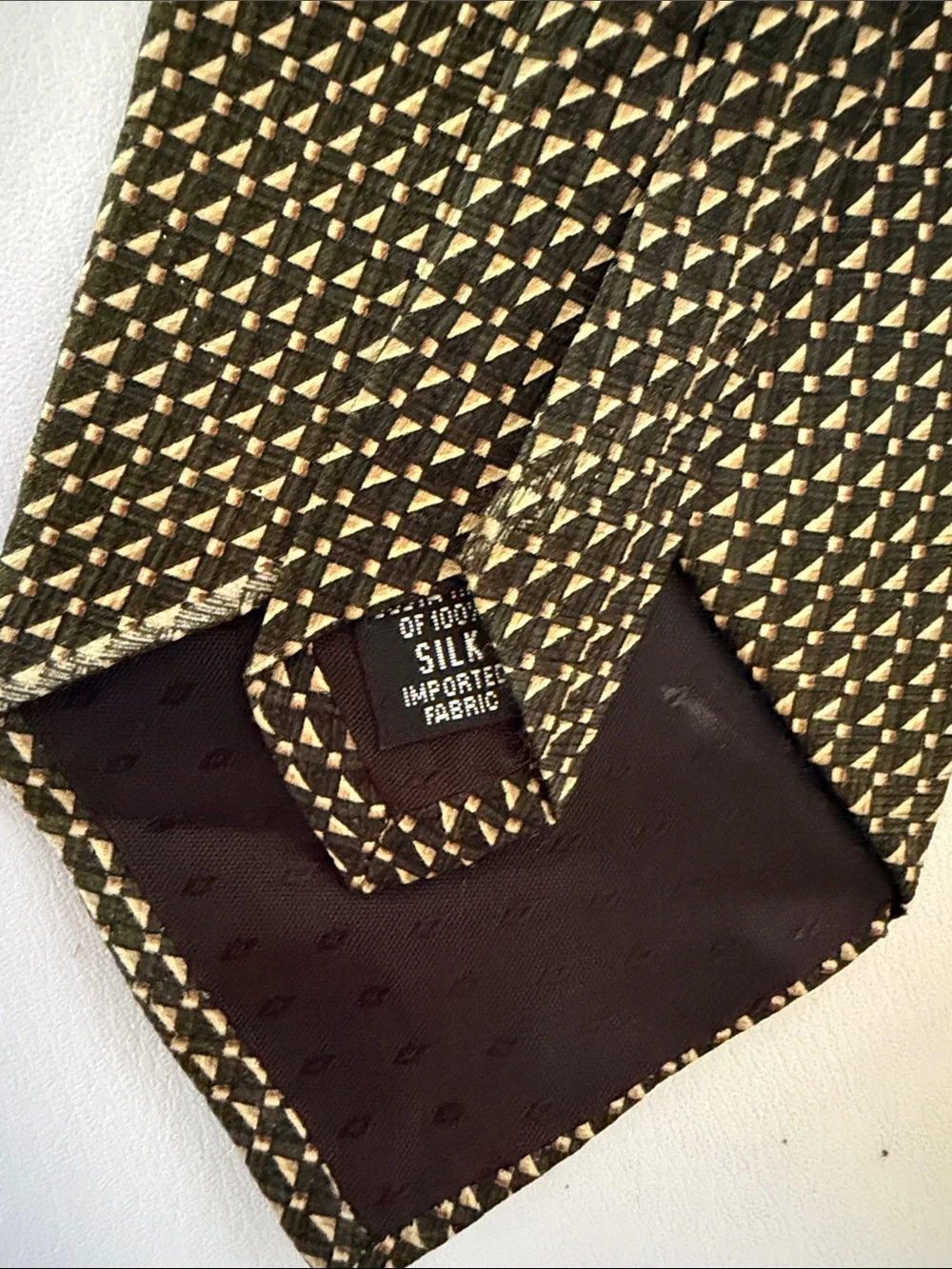 bill blass Black and Tan Geometric Silk Tie
